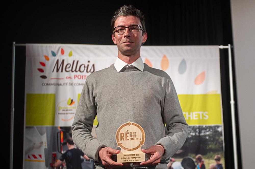 TropheesReemploi 1000pxDidierDarrigrand 5100